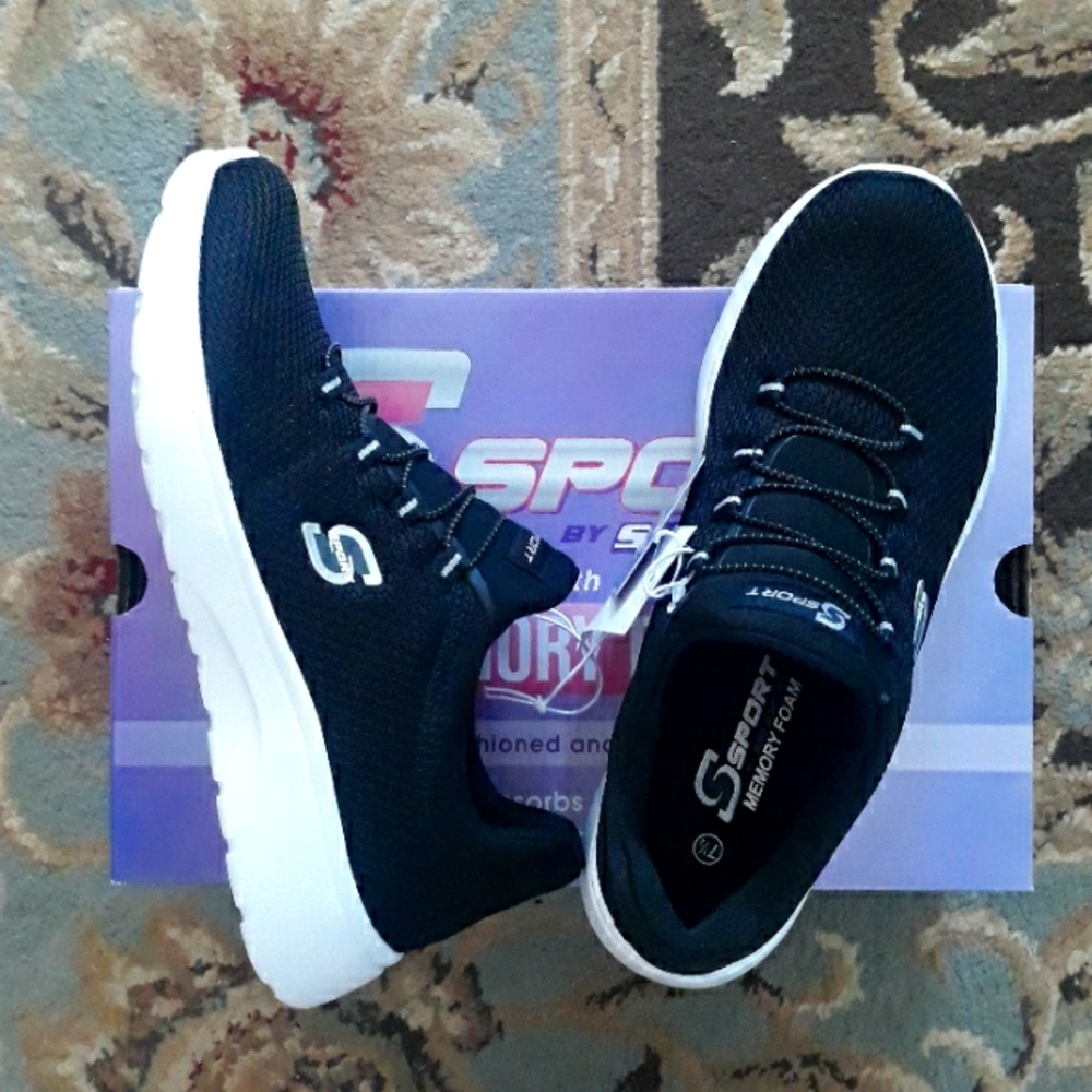 2x*Host Pick*Skechers Sport Rummie shoes